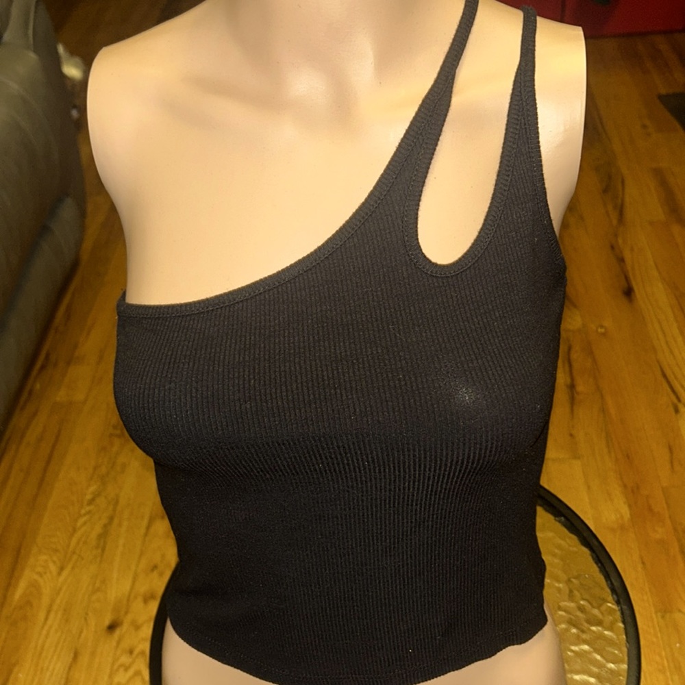 $8 Publik Black tank top size medium